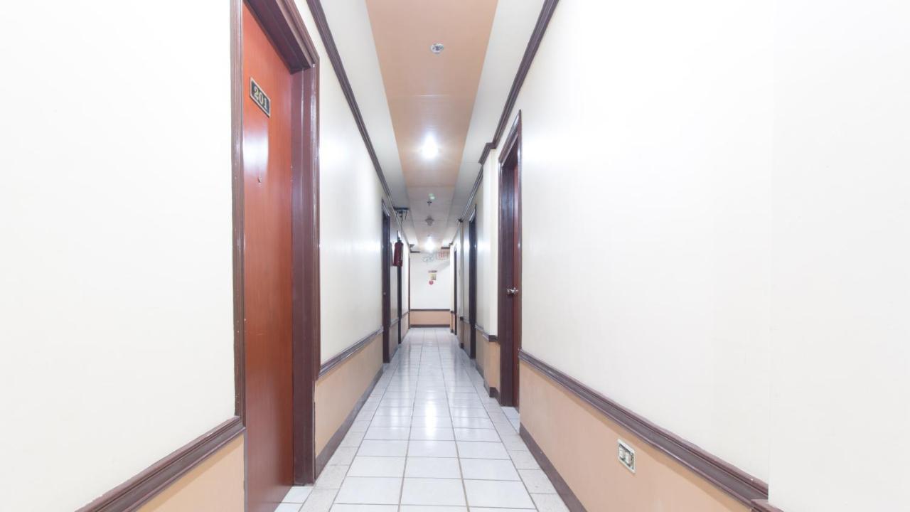 Reddoorz Near Centrio Mall Cagayan De Oro City Hotell Eksteriør bilde